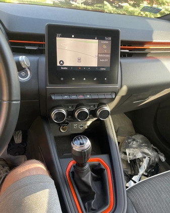 Renault Clio cena 35300 przebieg: 51000, rok produkcji 2019 z Zawiercie małe 67